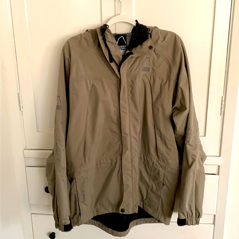 Sierra Designs Genesis 2.0 hooded jacket size M